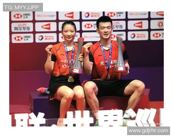 武汉羽毛球队在大师赛中的默契配合与战术分析 武汉羽毛球队在大师赛中的默契配合与战术分析