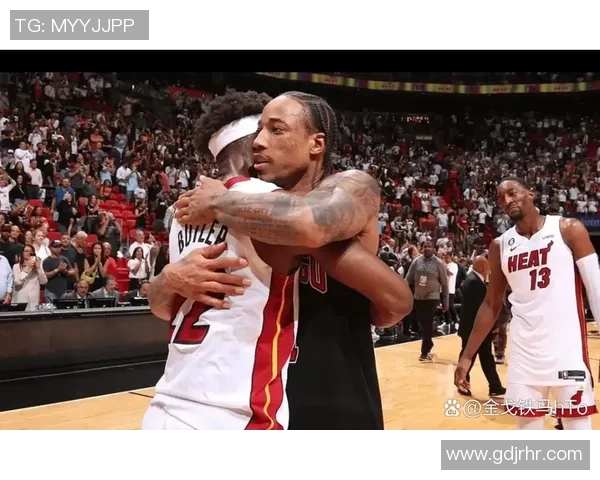 洲际杯赛场回顾:杭州篮球队展现强大实力与团队精神 洲际杯赛场回顾:杭州篮球队展现强大实力与团队精神