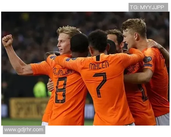 武汉足球队在欧锦赛中的默契配合与战术分析探讨 武汉足球队在欧锦赛中的默契配合与战术分析探讨