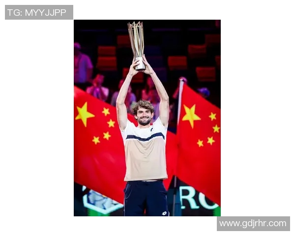 上海网球队在最新网球状态排行榜中荣登第八名展现强劲实力与潜力 上海网球队在最新网球状态排行榜中荣登第八名展现强劲实力与潜力