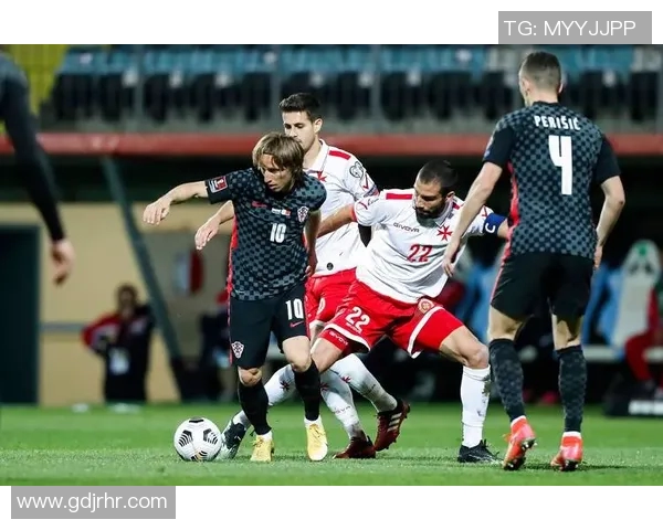 克罗地亚9号足球明星的辉煌历程与未来展望 克罗地亚9号足球明星的辉煌历程与未来展望