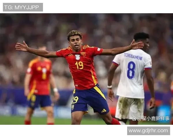 全球前15名足球明星盘点他们的辉煌成就与传奇故事 全球前15名足球明星盘点他们的辉煌成就与传奇故事