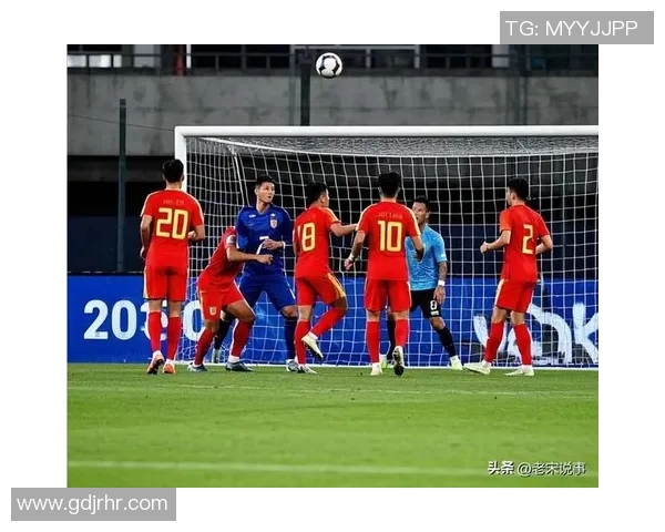 武汉足球队实力变革引发热议球迷期待新篇章的崛起与挑战