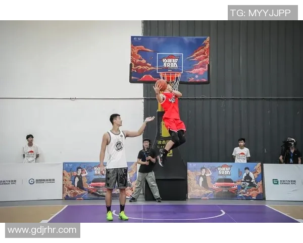 李秀英专访:从球场新星到篮球传奇的成长之路回顾