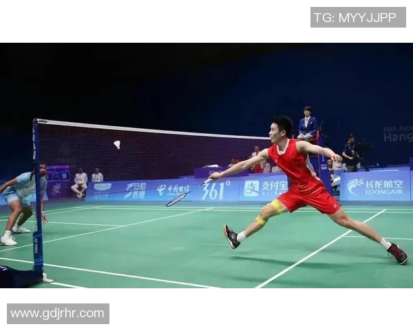 广州羽毛球队与杭州羽毛球队赛后分析个人能力对比与表现总结