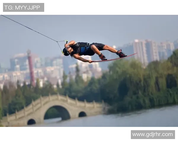 成都极限运动队实力解析与对比探讨展现团队竞技魅力与发展潜力 成都极限运动队实力解析与对比探讨展现团队竞技魅力与发展潜力